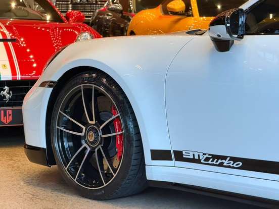 PORSCHE-911-2022