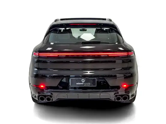 PORSCHE-CAYENNE-2024
