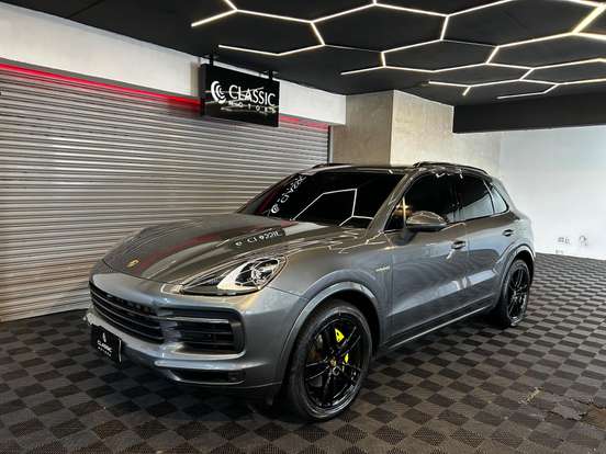 PORSCHE-CAYENNE-3.0 V6 E-HYBRID AWD TIPTRONIC S PORSCHE-CAYENNE-2021