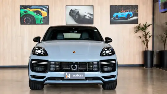 PORSCHE-CAYENNE-2022