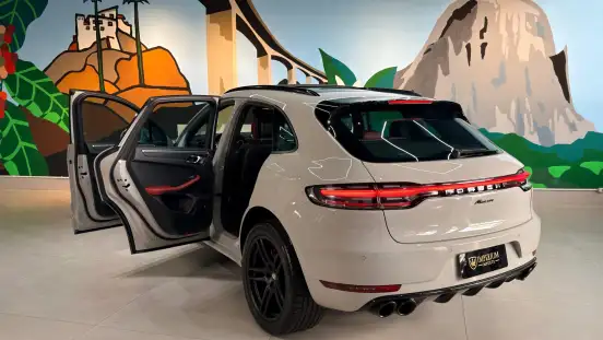 PORSCHE-MACAN-2020