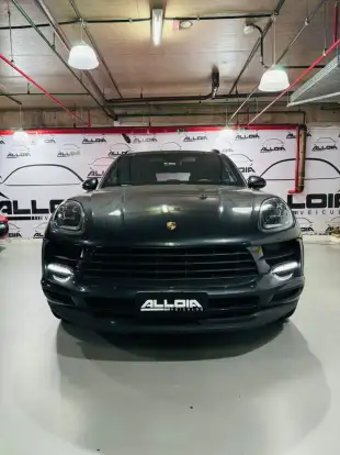 PORSCHE-MACAN-2020