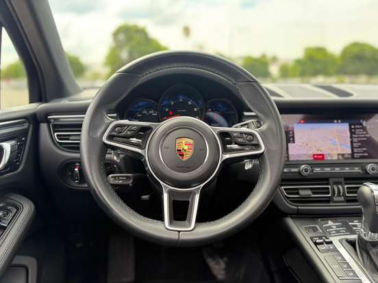 PORSCHE-MACAN-2.0 16V GASOLINA 4P AUTOMÁTICO PORSCHE-MACAN-2020