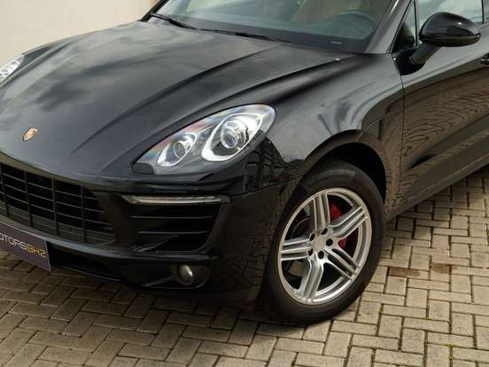 PORSCHE-MACAN-2.0 16V GASOLINA 4P AUTOMÁTICO PORSCHE-MACAN-2017