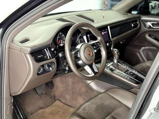 PORSCHE-MACAN-2.0 16V GASOLINA 4P AUTOMÁTICO PORSCHE-MACAN-2019