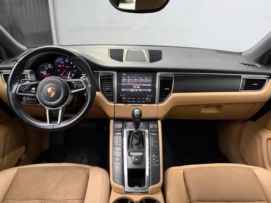 PORSCHE-MACAN-2.0 16V GASOLINA 4P AUTOMÁTICO PORSCHE-MACAN-2018