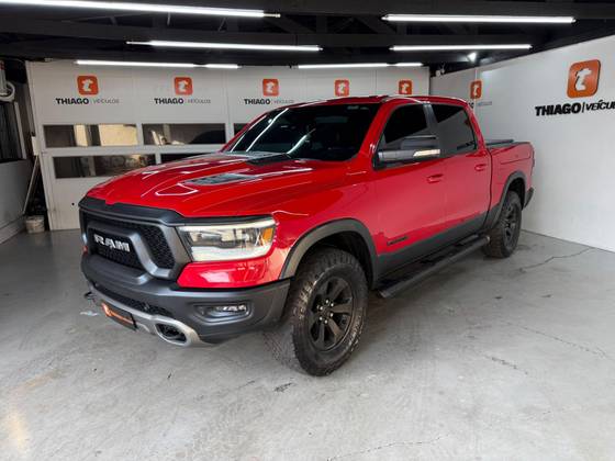 RAM 1500 5.7 V8 GASOLINA REBEL CD 4X4 AUTOMÁTICO