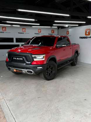 RAM-1500-5.7 V8 GASOLINA REBEL CD 4X4 AUTOMÁTICO RAM-1500-2021
