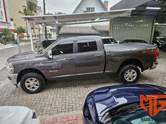RAM-2500-6.7 I6 TURBO DIESEL LARAMIE CD 4X4 AUTOMÁTICO RAM-2500-2023
