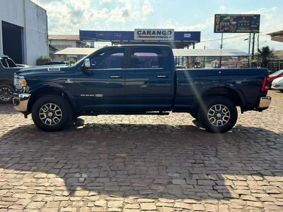 RAM-3500-6.7 I6 TURBO DIESEL LIMITED LONGHORN CD 4X4 AUTOMÁTICO RAM-3500-2022