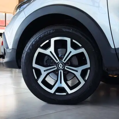 RENAULT-CAPTUR-2021