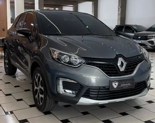 RENAULT-CAPTUR-2018