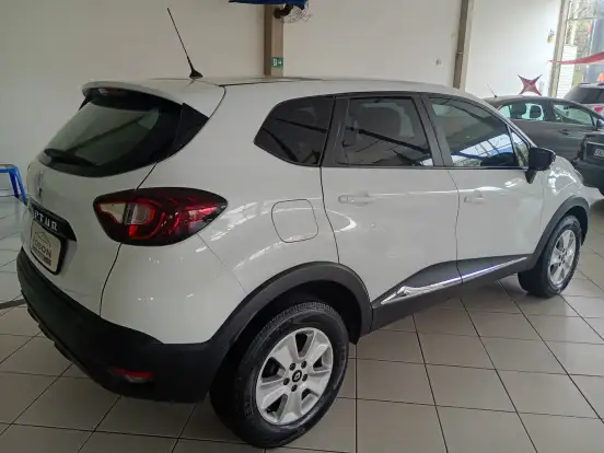 RENAULT-CAPTUR-1.6 16V SCE FLEX LIFE X-TRONIC RENAULT-CAPTUR-2018