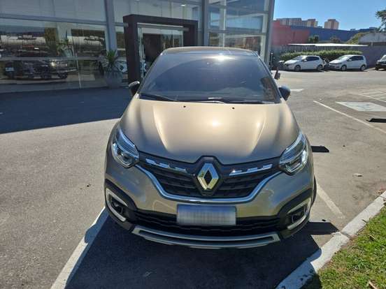 RENAULT-CAPTUR-2023