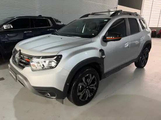 RENAULT-DUSTER-2023