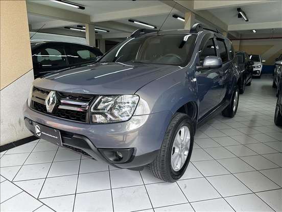 RENAULT-DUSTER-2017