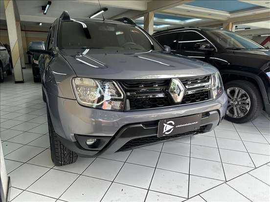 RENAULT-DUSTER-2017