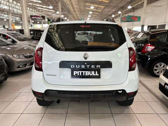 RENAULT-DUSTER-2019