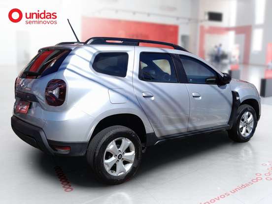 RENAULT-DUSTER-2024