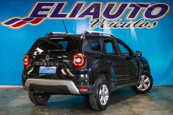 RENAULT-DUSTER-2021