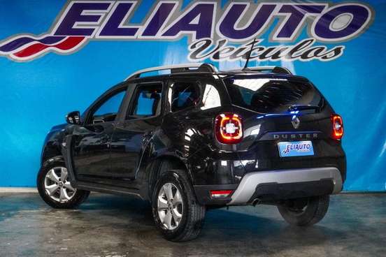 RENAULT-DUSTER-2021