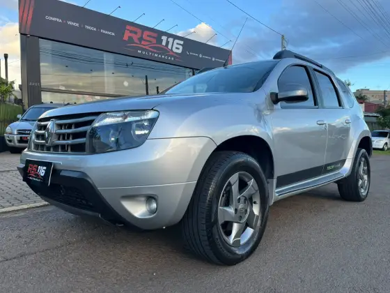 RENAULT DUSTER 2.0 DYNAMIQUE 4X2 16V FLEX 4P AUTOMÁTICO