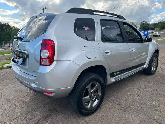 RENAULT-DUSTER-2.0 DYNAMIQUE 4X2 16V FLEX 4P AUTOMÁTICO RENAULT-DUSTER-2014