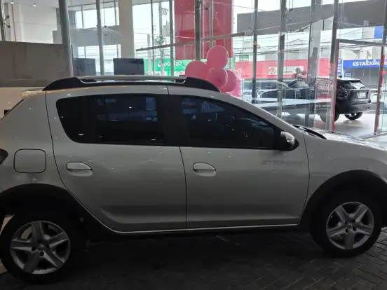RENAULT-SANDERO-1.6 16V SCE FLEX STEPWAY EASY-R RENAULT-SANDERO-2018