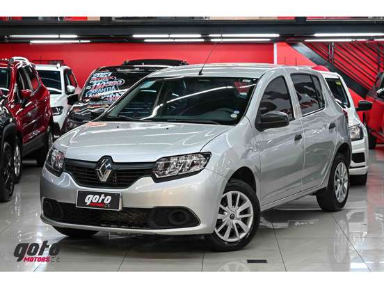 RENAULT-SANDERO-2017