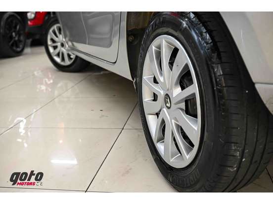 RENAULT-SANDERO-1.0 12V SCE FLEX AUTHENTIQUE MANUAL RENAULT-SANDERO-2017