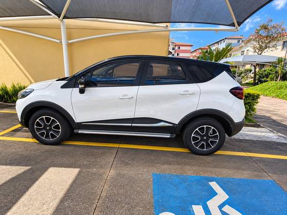 RENAULT CAPTUR 1.6 16V SCE FLEX LIFE X-TRONIC