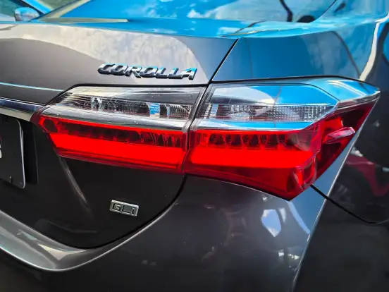 TOYOTA-COROLLA-1.8 GLI 16V FLEX 4P AUTOMÁTICO TOYOTA-COROLLA-2018
