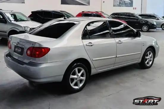 TOYOTA-COROLLA-2004
