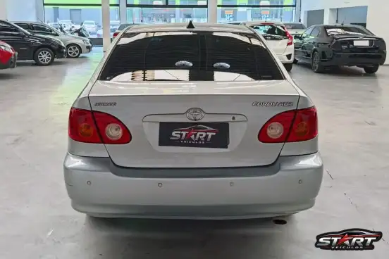TOYOTA-COROLLA-2004