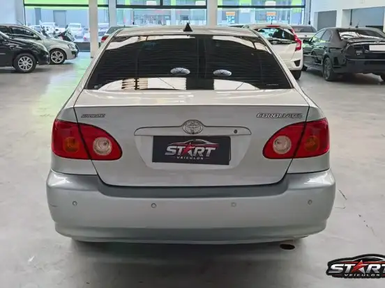 TOYOTA-COROLLA-1.8 XEI 16V GASOLINA 4P AUTOMÁTICO TOYOTA-COROLLA-2004