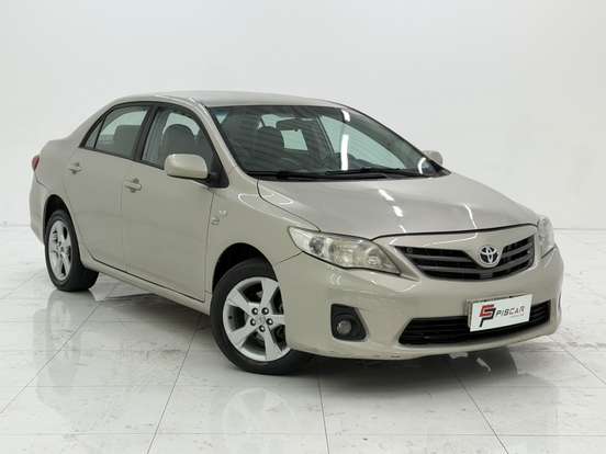 TOYOTA-COROLLA-2013