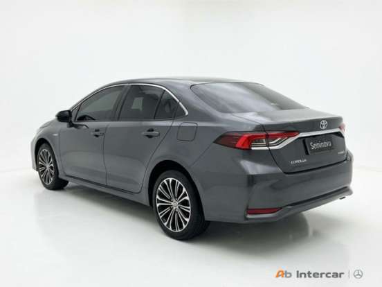 TOYOTA-COROLLA-2026