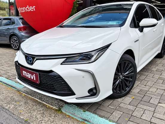 TOYOTA-COROLLA-2024
