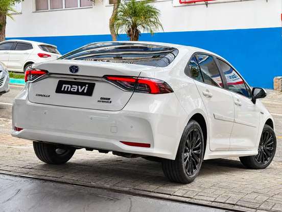 TOYOTA-COROLLA-2024