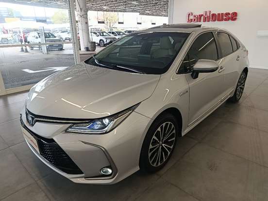 TOYOTA-COROLLA-2024