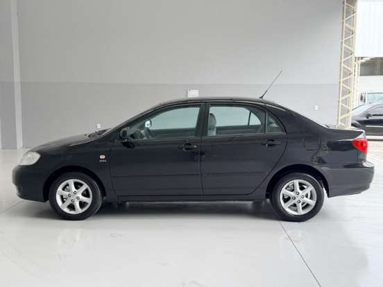 TOYOTA-COROLLA-2004