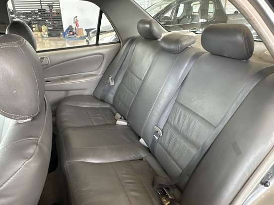 TOYOTA-COROLLA-1.8 XEI 16V GASOLINA 4P AUTOMÁTICO TOYOTA-COROLLA-2001