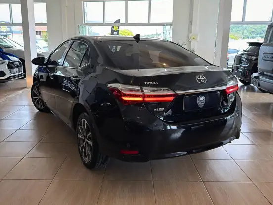 TOYOTA-COROLLA-2.0 ALTIS 16V FLEX 4P AUTOMÁTICO TOYOTA-COROLLA-2017