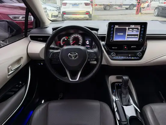 TOYOTA-COROLLA-2020
