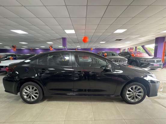 TOYOTA-COROLLA-2024