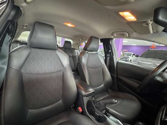 TOYOTA-COROLLA-2024