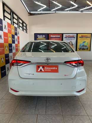 TOYOTA-COROLLA-2020