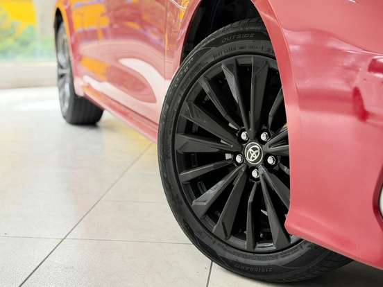 TOYOTA-COROLLA-2024
