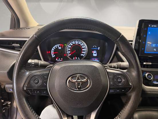 TOYOTA-COROLLA-2022