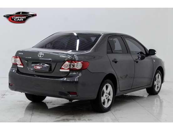 TOYOTA-COROLLA-2012